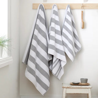 Reversible Stripe Jacquard Towel | Grey